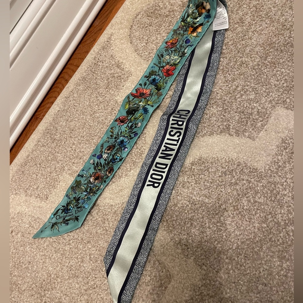 Christian Dior Turquoise Floral Twilly - Picture 2 of 8